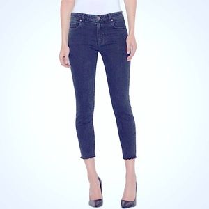 Parker Smith Bombshell Crop